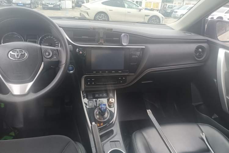 Used Toyota Levin Hybrid E+ 2019 1.8L GS E-CVT Elite Model with Sunroof Audio And AC Panel