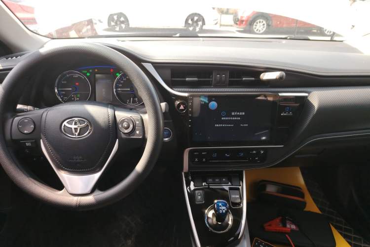Used Toyota Levin Hybrid E+ 2019 1.8L PH GS E-CVT Elite Edition Audio And AC Panel