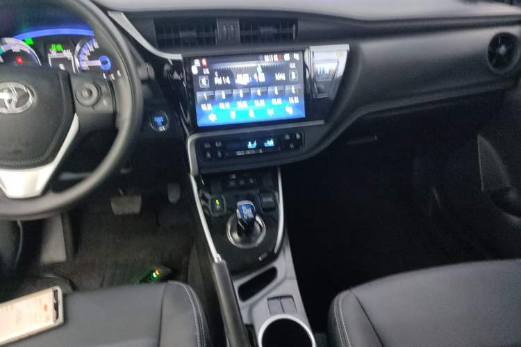 Used Toyota Levin Hybrid E+ 2019 1.8L PH GS E-CVT Elite Edition Audio And AC Panel