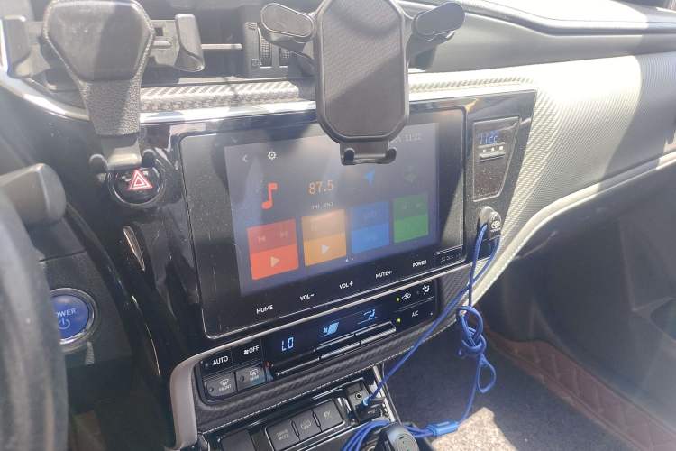 Used Toyota Levin Hybrid E+ 2019 1.8L GS E-CVT Elite Model with Sunroof Audio And AC Panel