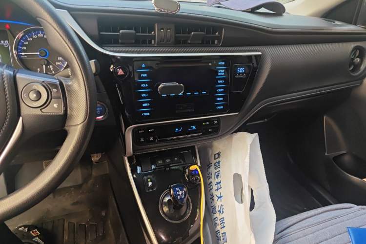 Used Toyota Levin Hybrid E+ 2019 1.8L PH GS E-CVT Elite Edition Audio And AC Panel