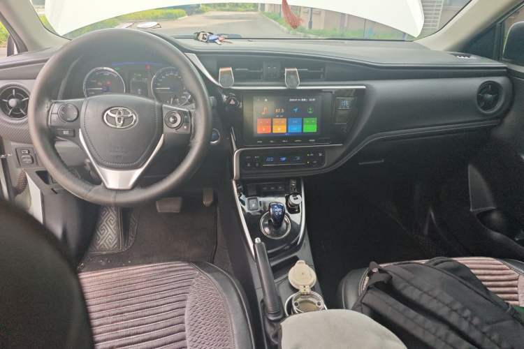 Used Toyota Levin Hybrid E+ 2019 1.8L GS E-CVT Elite Model with Sunroof Center Console