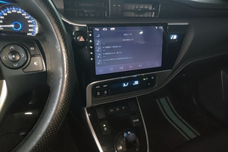 Used Toyota Levin Hybrid E+ 2019 1.8L PH GS E-CVT Elite Edition Center Console