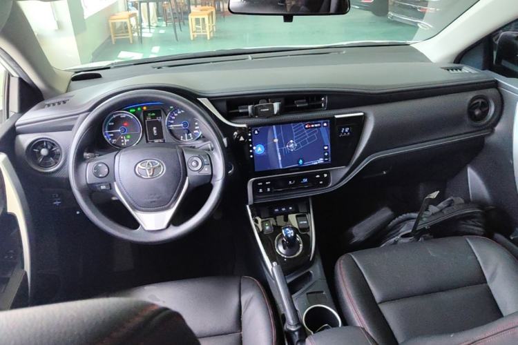 Used Toyota Levin Hybrid E+ 2019 1.8L PH GS E-CVT Elite Edition Center Console