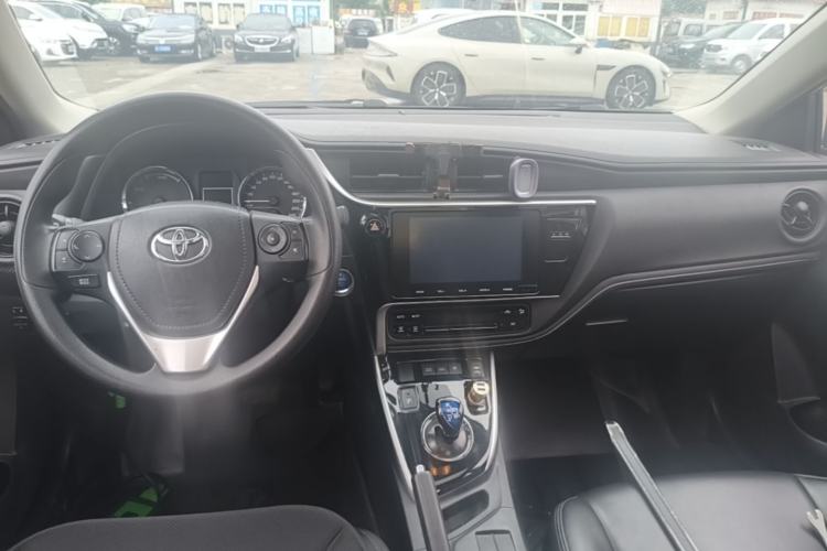 Used Toyota Levin Hybrid E+ 2019 1.8L GS E-CVT Elite Model with Sunroof Center Console