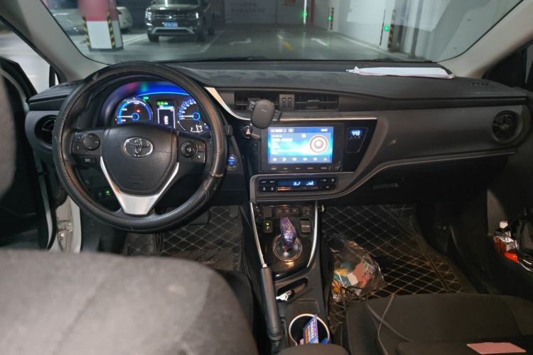 Used Toyota Levin Hybrid E+ 2019 1.8L GS E-CVT Elite Model with Sunroof Center Console