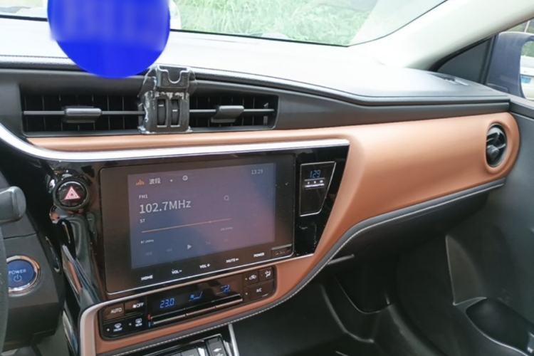 Used Toyota Levin Hybrid E+ 2019 1.8L GS E-CVT Elite Model with Sunroof Center Console