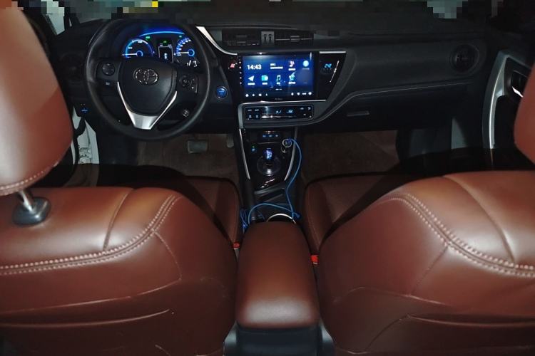 Used Toyota Levin Hybrid E+ 2019 1.8L PH GS E-CVT Elite Edition Center Console