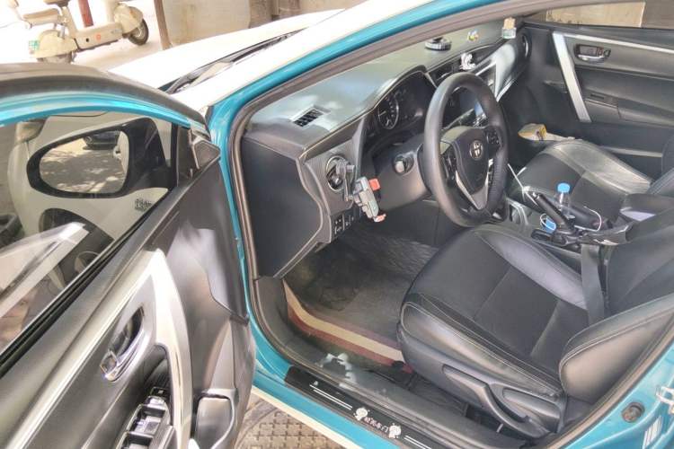 Used Toyota Levin Hybrid E+ 2019 1.8L PH V E-CVT Luxury Edition Driver Seat