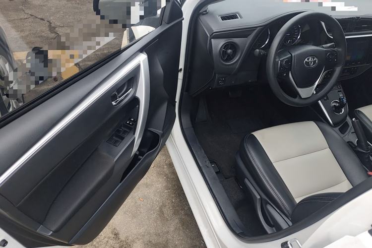 Used Toyota Levin Hybrid E+ 2019 1.8L GS E-CVT Elite Model with Sunroof Driver Seat