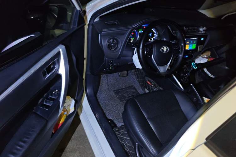 Used Toyota Levin Hybrid E+ 2019 1.8L GS E-CVT Elite Model with Sunroof Driver Seat