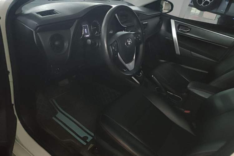Used Toyota Levin Hybrid E+ 2019 1.8L PH GS E-CVT Elite Edition Driver Seat