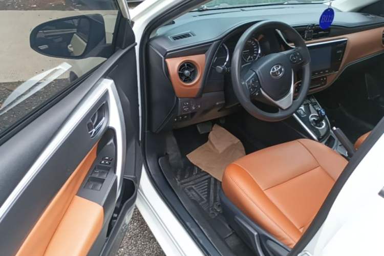 Used Toyota Levin Hybrid E+ 2019 1.8L GS E-CVT Elite Model with Sunroof Driver Seat