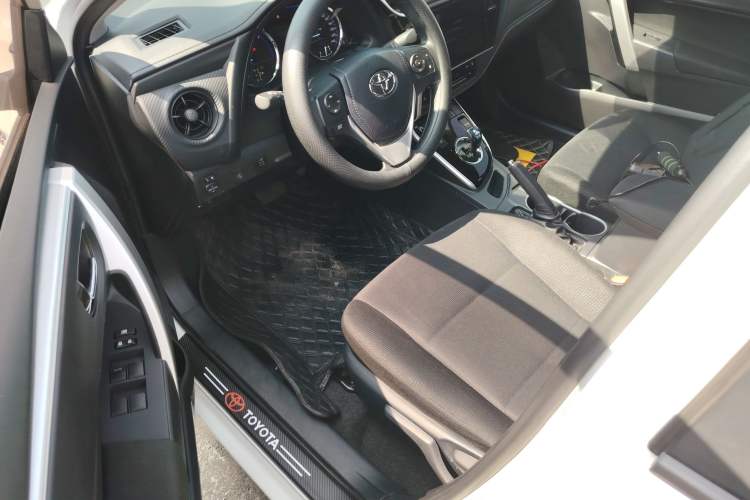 Used Toyota Levin Hybrid E+ 2019 1.8L PH GS E-CVT Elite Edition Driver Seat