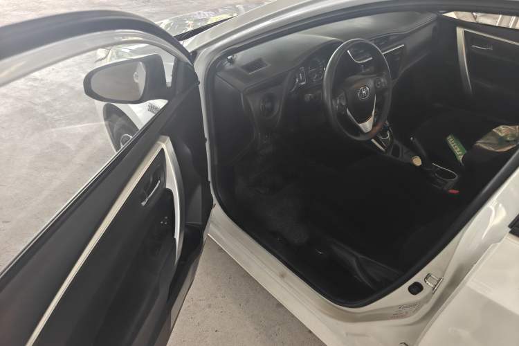 Used Toyota Levin Hybrid E+ 2019 1.8L GS E-CVT Elite Model with Sunroof Driver Seat