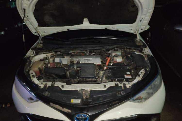 Used Toyota Levin Hybrid E+ 2019 1.8L GS E-CVT Elite Model with Sunroof Engine Bay