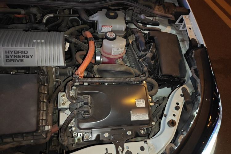 Used Toyota Levin Hybrid E+ 2019 1.8L GS E-CVT Elite Model with Sunroof Engine Bay Left