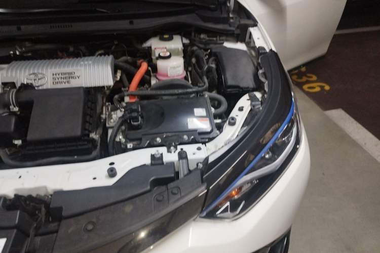 Used Toyota Levin Hybrid E+ 2019 1.8L GS E-CVT Elite Model with Sunroof Engine Bay Left