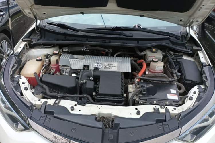 Used Toyota Levin Hybrid E+ 2019 1.8L GS E-CVT Elite Model with Sunroof Engine Bay