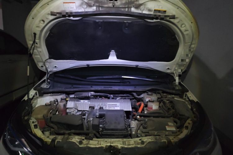 Used Toyota Levin Hybrid E+ 2019 1.8L GS E-CVT Elite Model with Sunroof Engine Bay