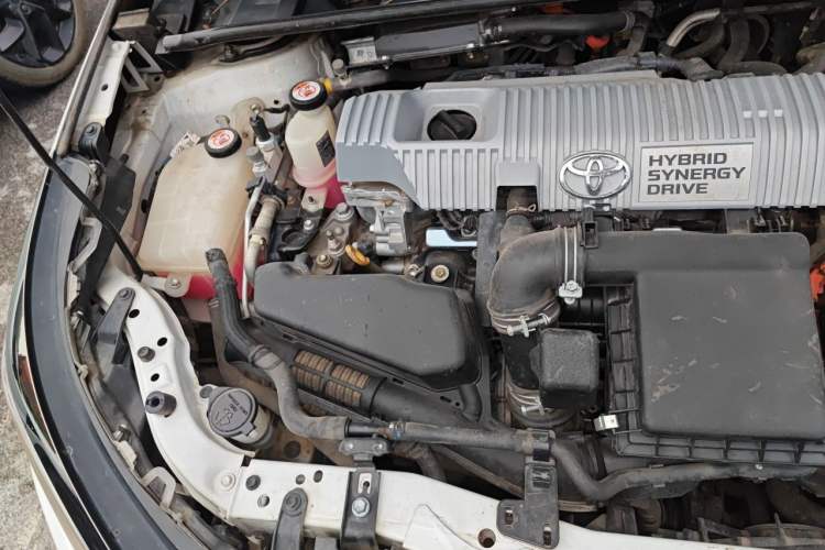 Used Toyota Levin Hybrid E+ 2019 1.8L GS E-CVT Elite Model with Sunroof Engine Bay Right