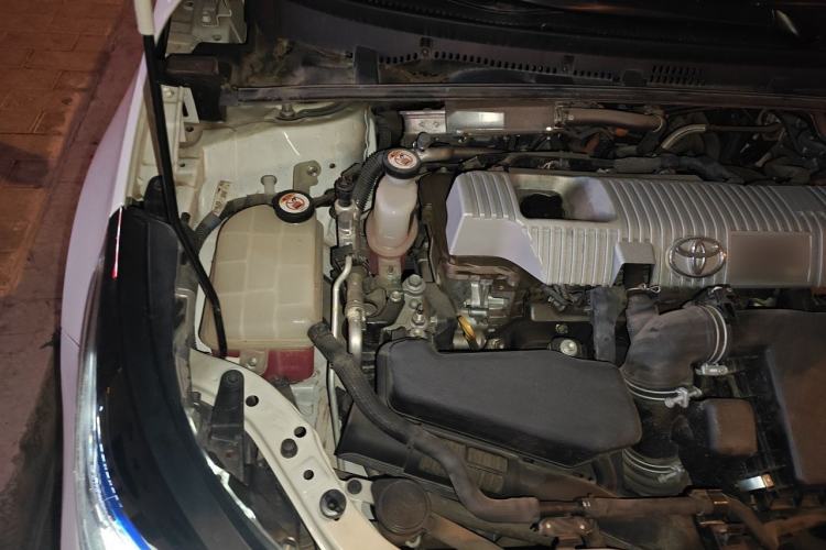 Used Toyota Levin Hybrid E+ 2019 1.8L GS E-CVT Elite Model with Sunroof Engine Bay Right