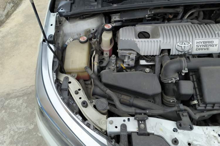 Used Toyota Levin Hybrid E+ 2019 1.8 PH GS E-CVT Elite Style Edition Engine Bay Right