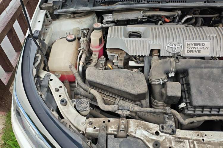 Used Toyota Levin Hybrid E+ 2019 1.8L PH GS E-CVT Elite Edition Engine Bay Right
