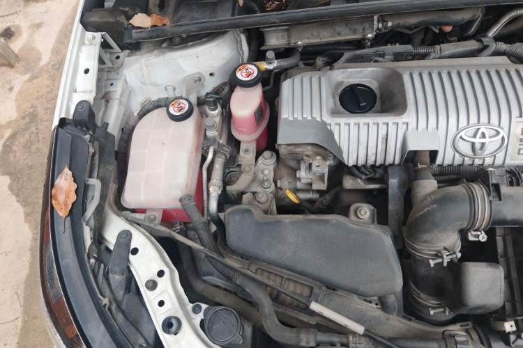 Used Toyota Levin Hybrid E+ 2019 1.8L GS E-CVT Elite Model with Sunroof Engine Bay Right