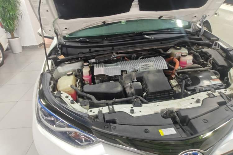 Used Toyota Levin Hybrid E+ 2019 1.8L GS E-CVT Elite Model with Sunroof Engine Bay Right