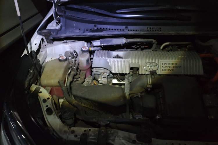 Used Toyota Levin Hybrid E+ 2019 1.8L GS E-CVT Elite Model with Sunroof Engine Bay Right