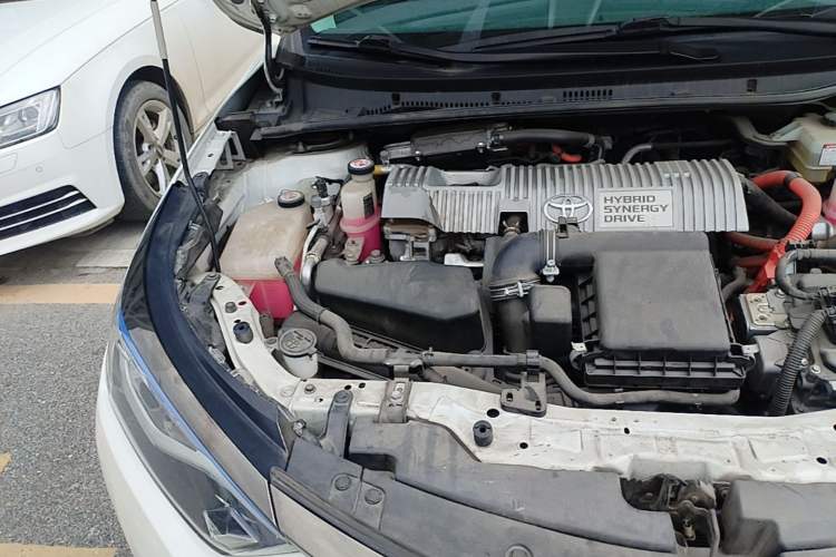 Used Toyota Levin Hybrid E+ 2019 1.8L PH V E-CVT Luxury Edition Engine Bay Right