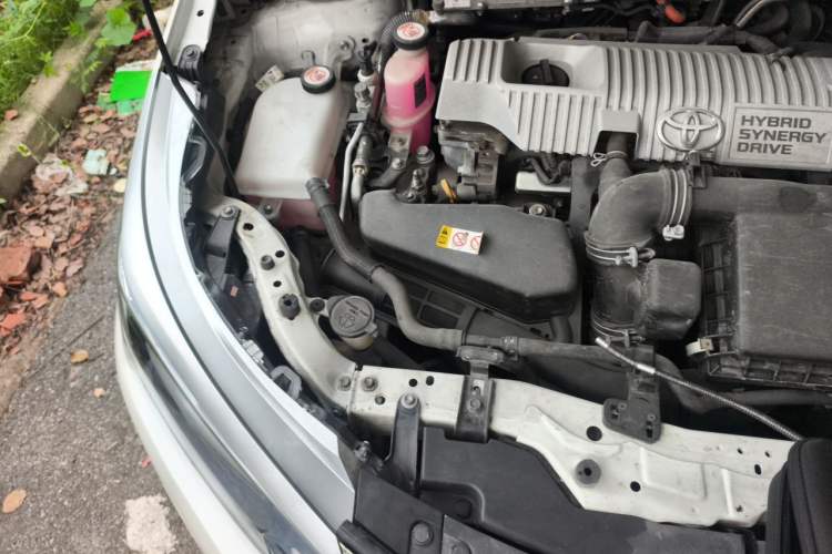 Used Toyota Levin Hybrid E+ 2019 1.8L PH V E-CVT Luxury Edition Engine Bay Right