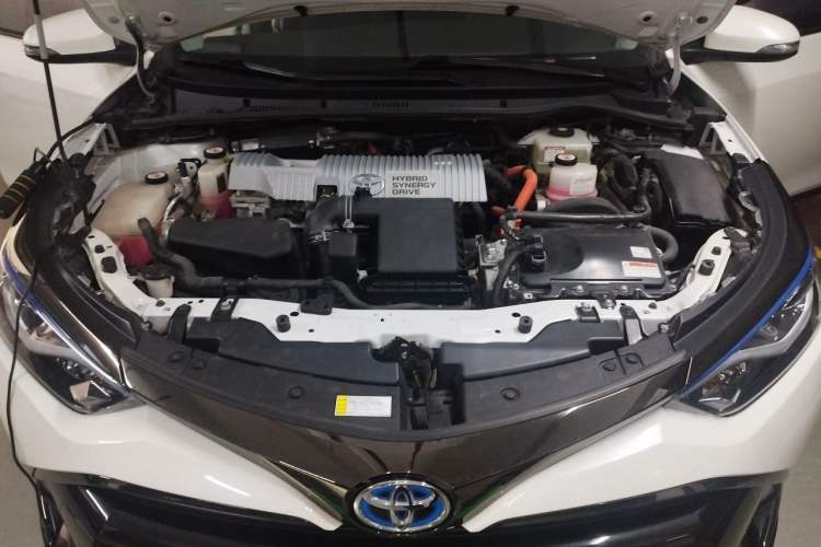 Used Toyota Levin Hybrid E+ 2019 1.8L GS E-CVT Elite Model with Sunroof Engine Bay