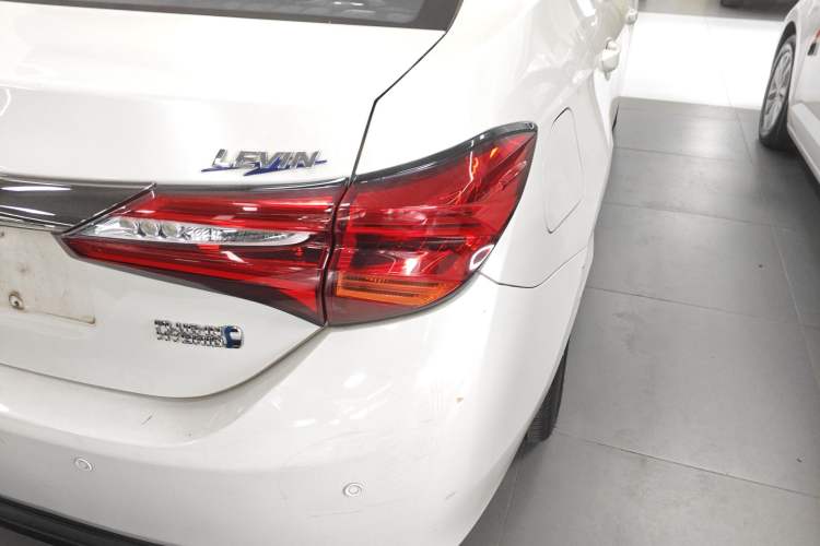 Used Toyota Levin Hybrid E+ 2019 1.8L GS E-CVT Elite Model with Sunroof Exterior 2