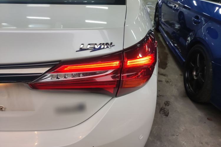 Used Toyota Levin Hybrid E+ 2019 1.8L GS E-CVT Elite Model with Sunroof Exterior 3