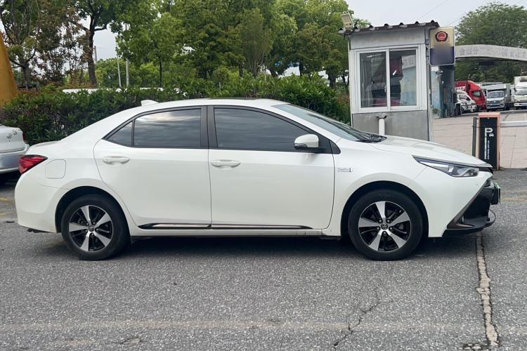 Used Toyota Levin Hybrid E+ 2019 1.8L GS E-CVT Elite Model with Sunroof Exterior 3