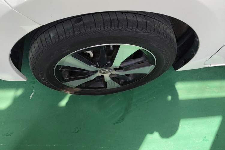 Used Toyota Levin Hybrid E+ 2019 1.8L PH GS E-CVT Elite Edition Exterior 4