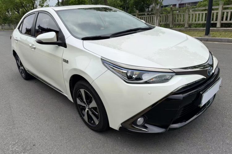 Used Toyota Levin Hybrid E+ 2019 1.8L PH V E-CVT Luxury Edition Exterior 4