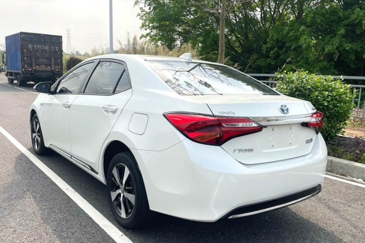 Used Toyota Levin Hybrid E+ 2019 1.8L PH V E-CVT Luxury Edition Exterior 6