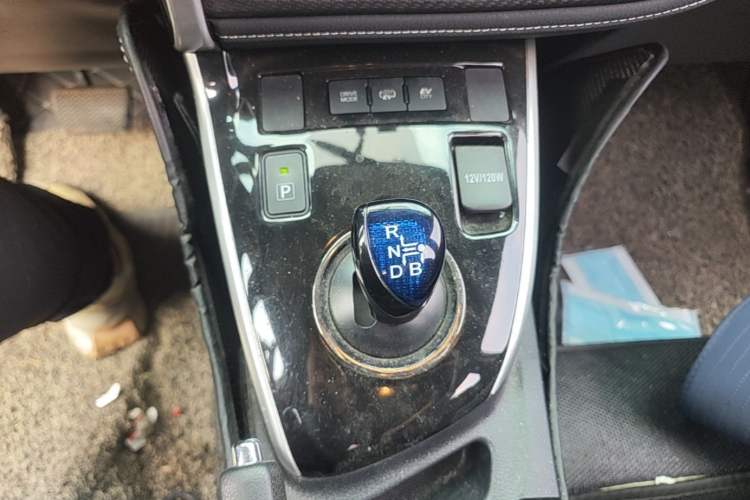Used Toyota Levin Hybrid E+ 2019 1.8L PH GS E-CVT Elite Edition Gear Lever