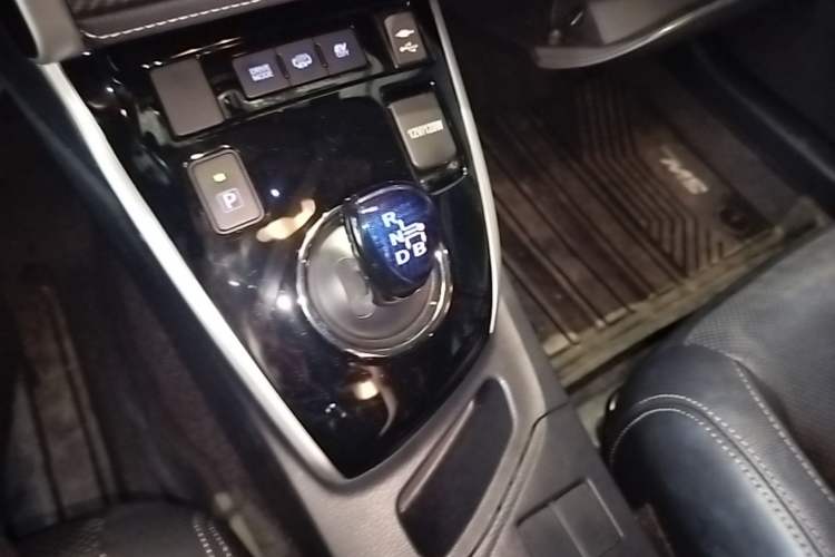 Used Toyota Levin Hybrid E+ 2019 1.8L PH V E-CVT Luxury Edition Gear Lever