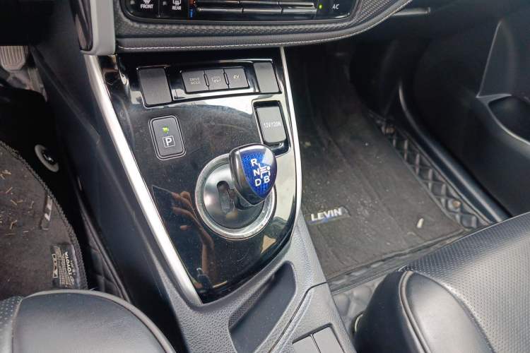 Used Toyota Levin Hybrid E+ 2019 1.8L PH GS E-CVT Elite Edition Gear Lever