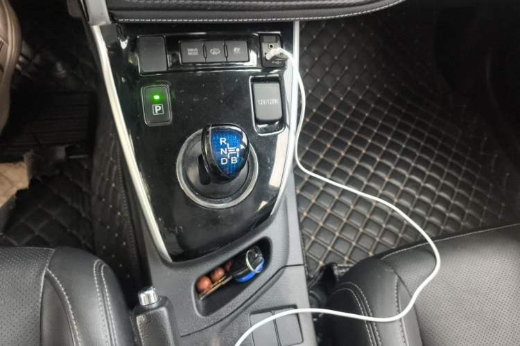 Used Toyota Levin Hybrid E+ 2019 1.8L PH V E-CVT Luxury Edition Gear Lever