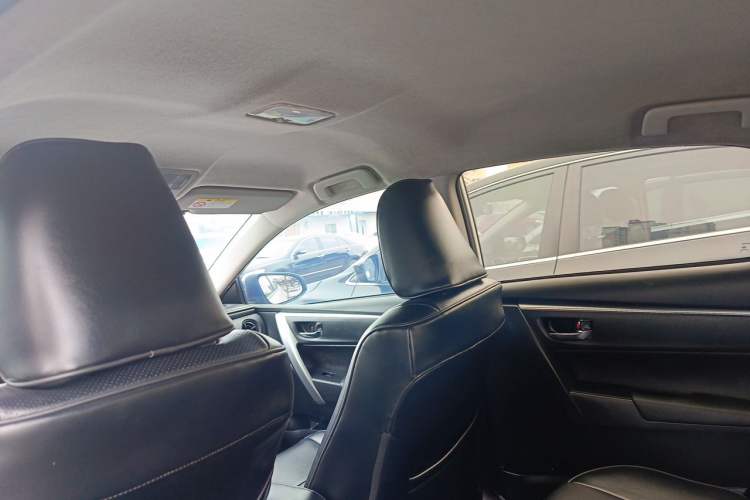 Used Toyota Levin Hybrid E+ 2019 1.8L PH GS E-CVT Elite Edition Headliner