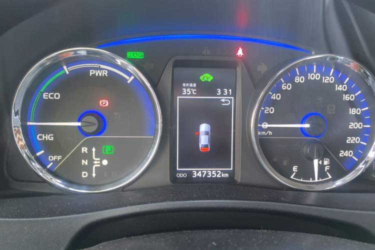 Used Toyota Levin Hybrid E+ 2019 1.8L GS E-CVT Elite Model with Sunroof Instrument Cluster