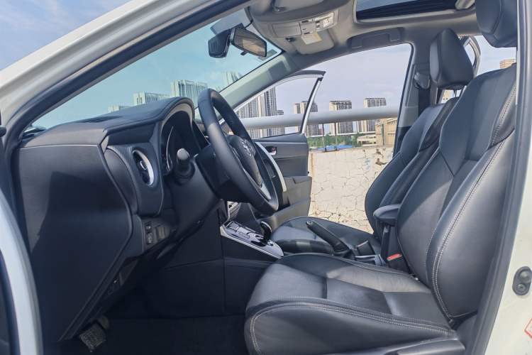 Used Toyota Levin Hybrid E+ 2019 1.8L PH V E-CVT Luxury Edition Interior 1