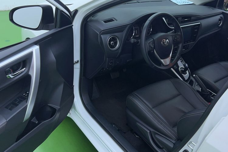 Used Toyota Levin Hybrid E+ 2019 1.8L PH V E-CVT Luxury Edition Interior 2