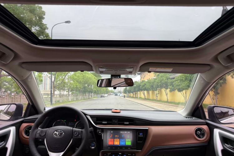 Used Toyota Levin Hybrid E+ 2019 1.8L PH V E-CVT Luxury Edition Interior 5