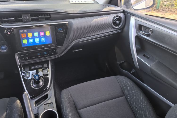Used Toyota Levin Hybrid E+ 2019 1.8L GS E-CVT Elite Model with Sunroof Interior 6